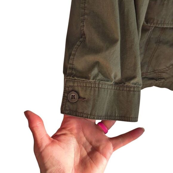 St. John's Bay Women's Khaki Green Distressed Cotton Jacket w Roll Tab Sleeves - Picture 9 of 12